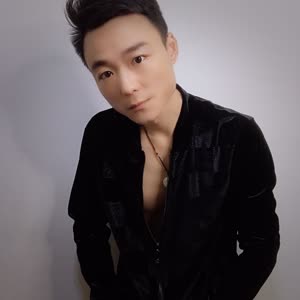 晨三