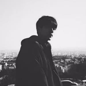 DJ迷人瑾