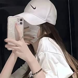 莫沫不想熬夜