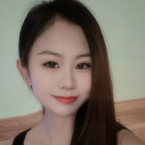 吃草的兔子