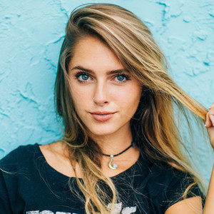Emily Zeck